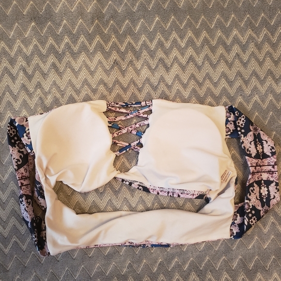 ⏰️LAST CHANCE⏰️Boho cropped bikini top - Picture 3 of 7